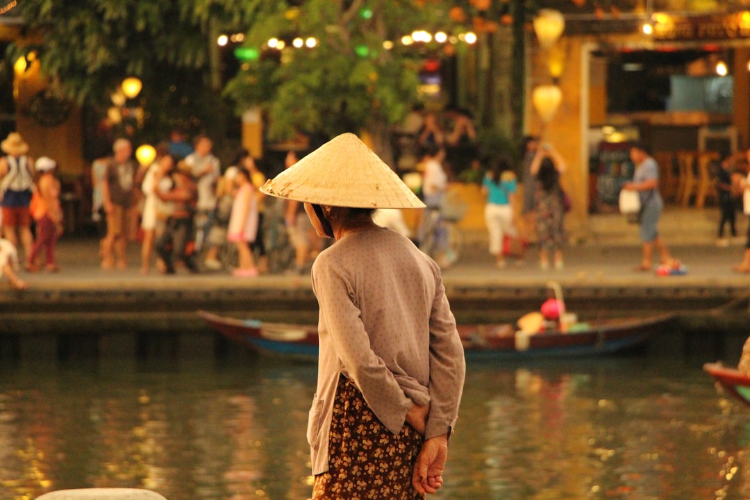 Vietnamese Citizens Opening a Company in Singapore: 2026